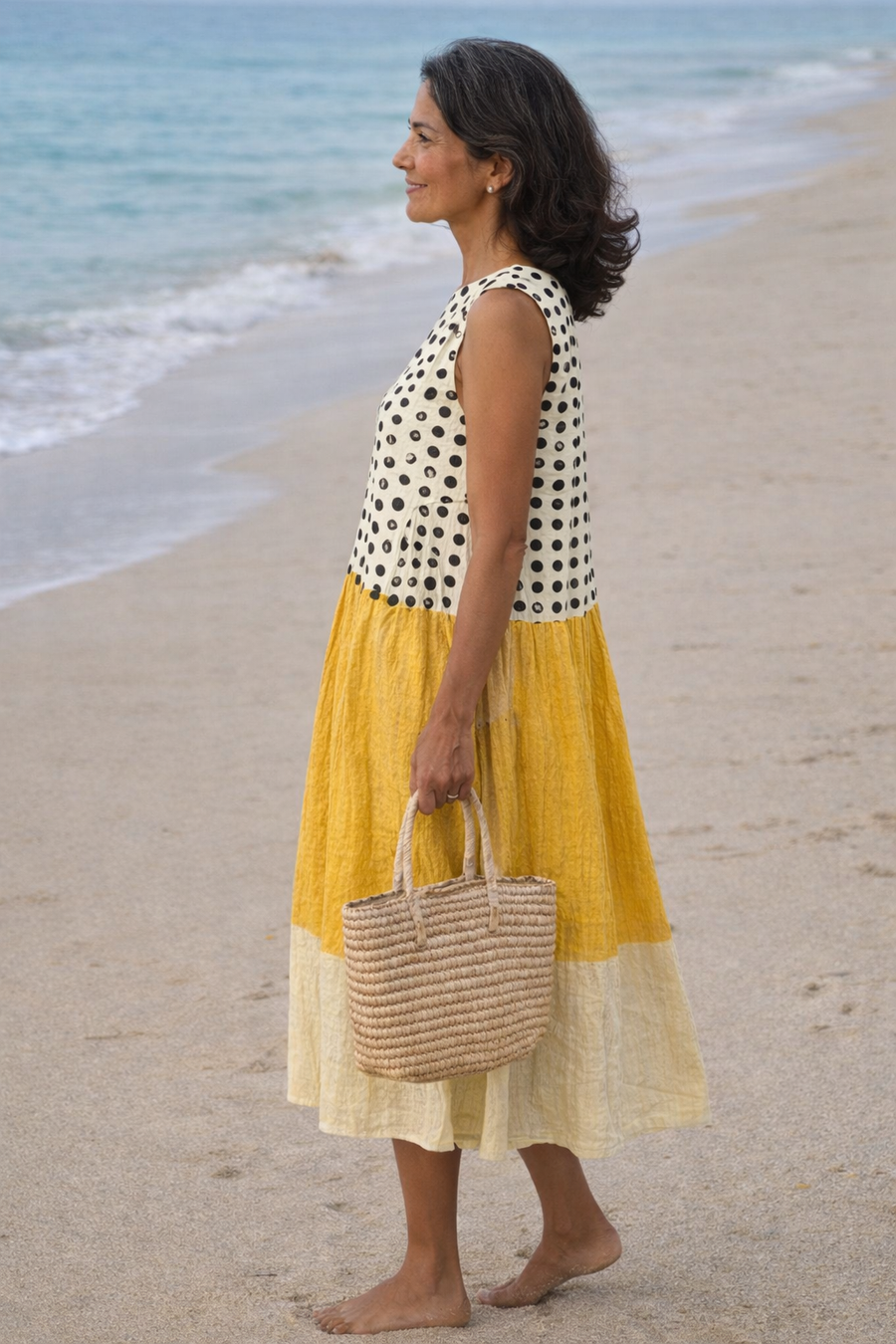 Sunny | Midi Dress with Tiered Skirt and Sleeveless Design