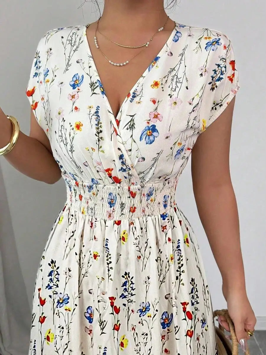 Evelyn | Ditsy Floral Maxi Dress