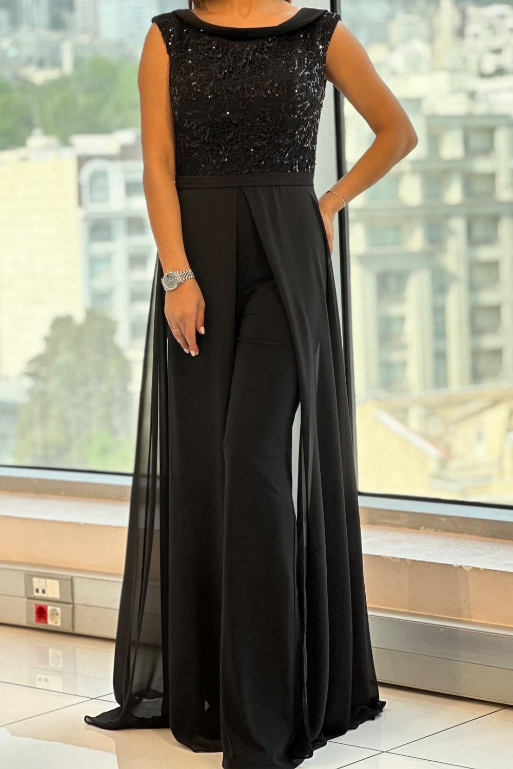 Louna | Stylish Sleeveless Jumpsuit