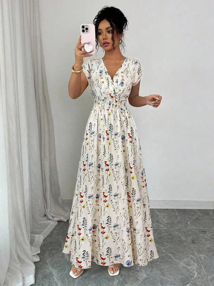 Evelyn | Ditsy Floral Maxi Dress